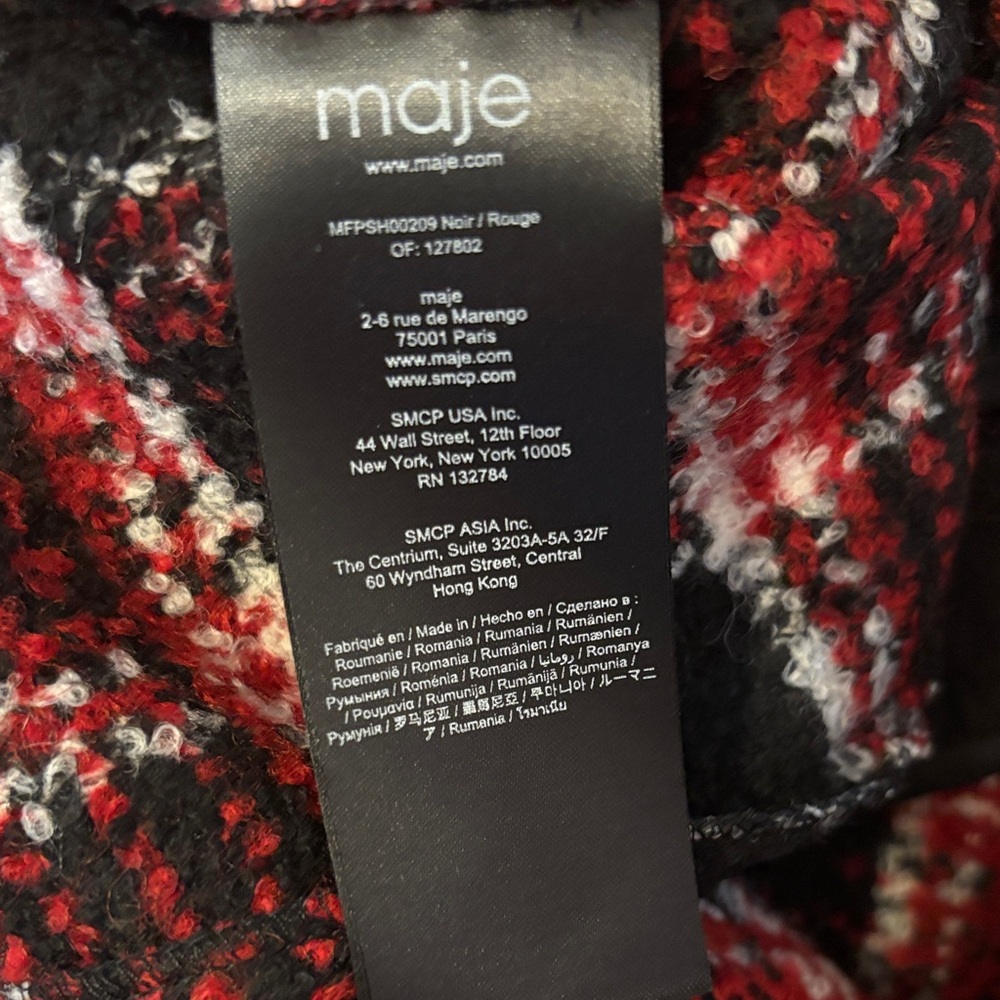 Maje Paris Tweed Shorts FR 34 (US 2) Red Bouclé Gold Button High Waist - Picture 6 of 12